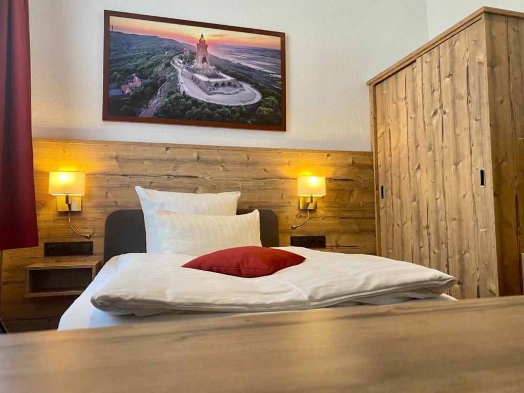 Hotel Friedchen Mit Eigener Fleischerei Artern Екстер'єр фото