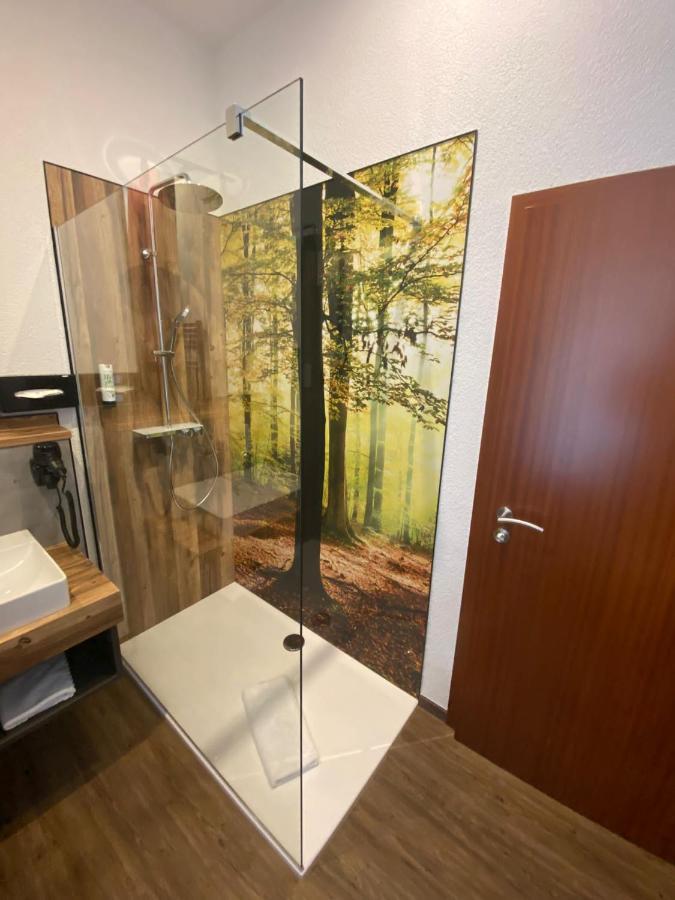 Hotel Friedchen Mit Eigener Fleischerei Artern Екстер'єр фото