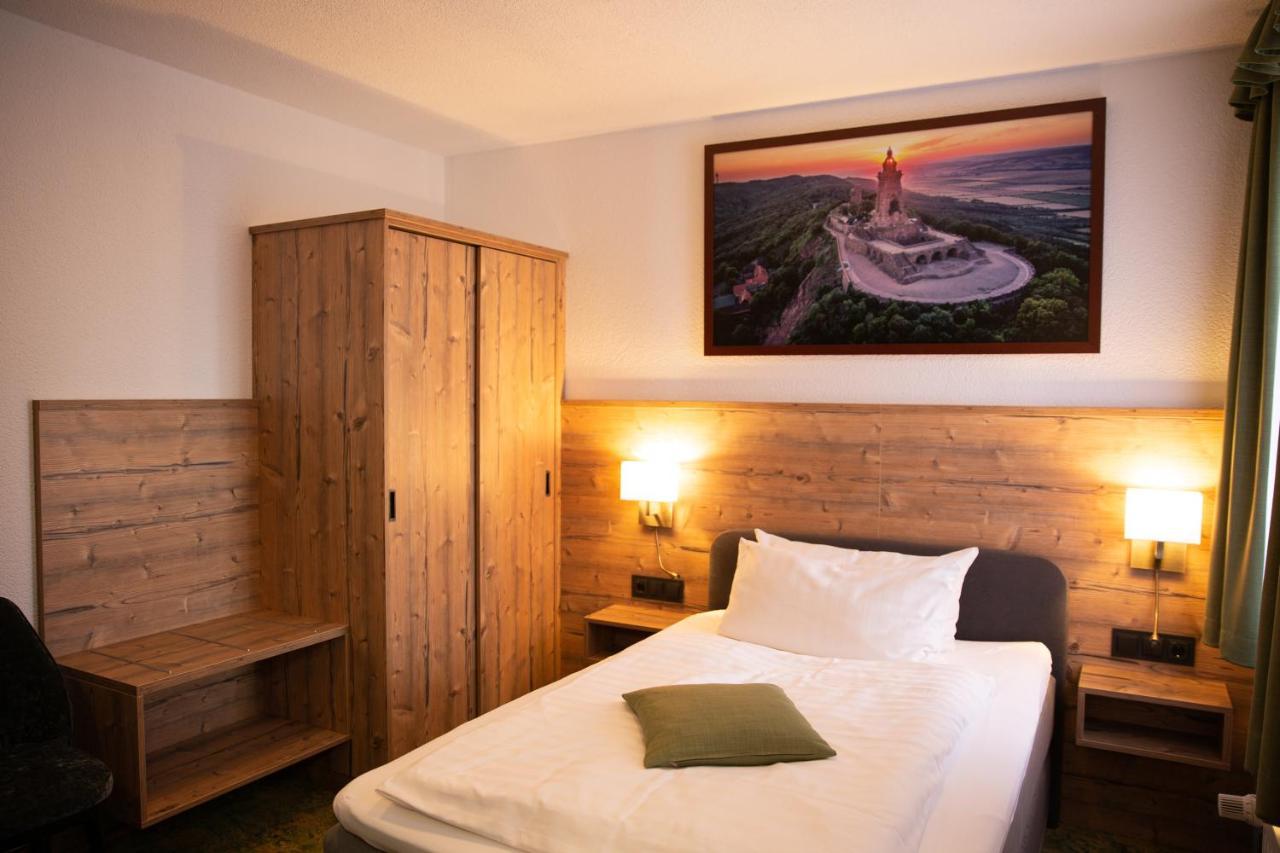 Hotel Friedchen Mit Eigener Fleischerei Artern Екстер'єр фото