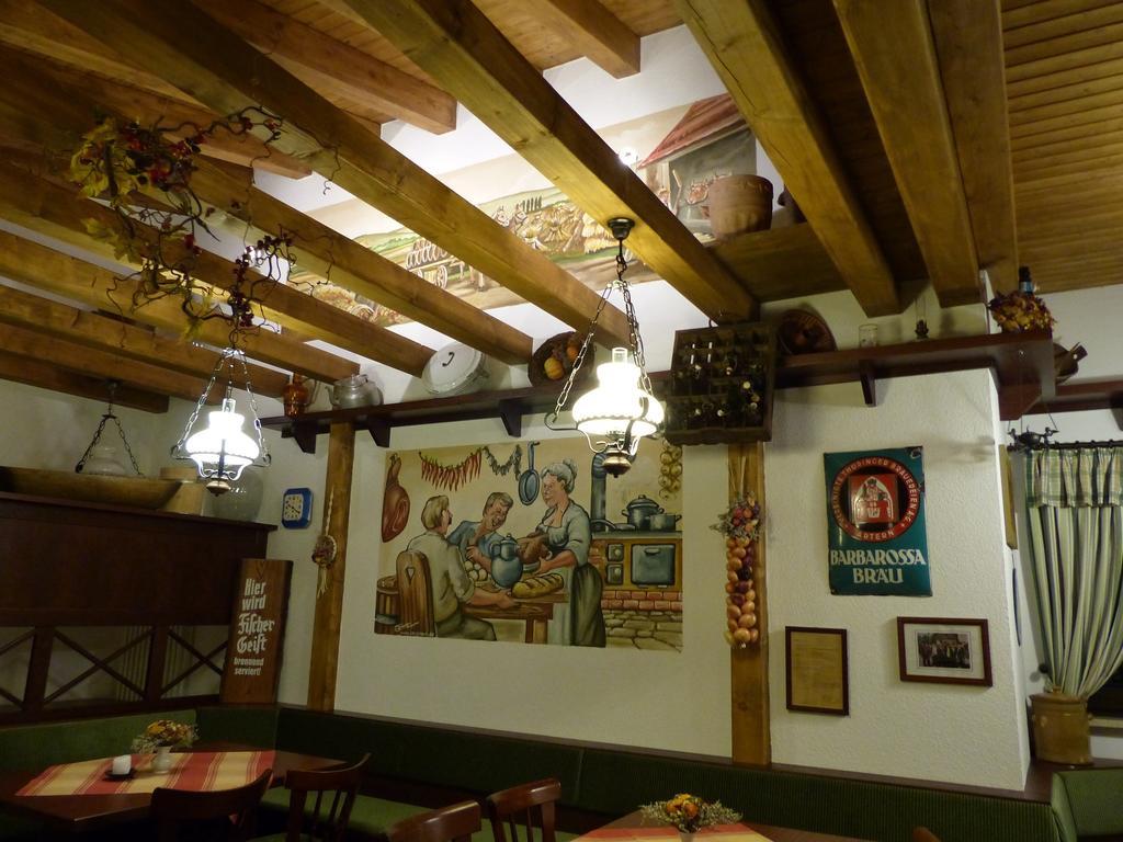 Hotel Friedchen Mit Eigener Fleischerei Artern Екстер'єр фото